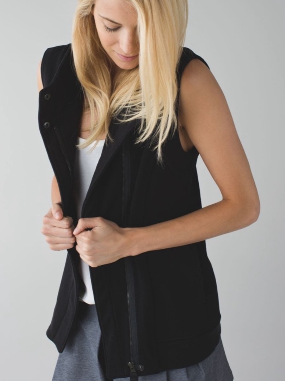 Lululemon Versa Vest Black size 6